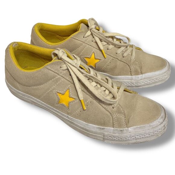 Converse All Star Chuck Taylor Yellow Star Sneakers Women’s Size 10 Men’s Size 8 - Picture 1 of 12